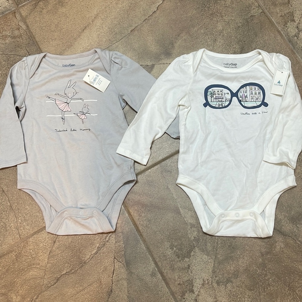 Baby Gap Girls 12-18months Brand NEW with Tags